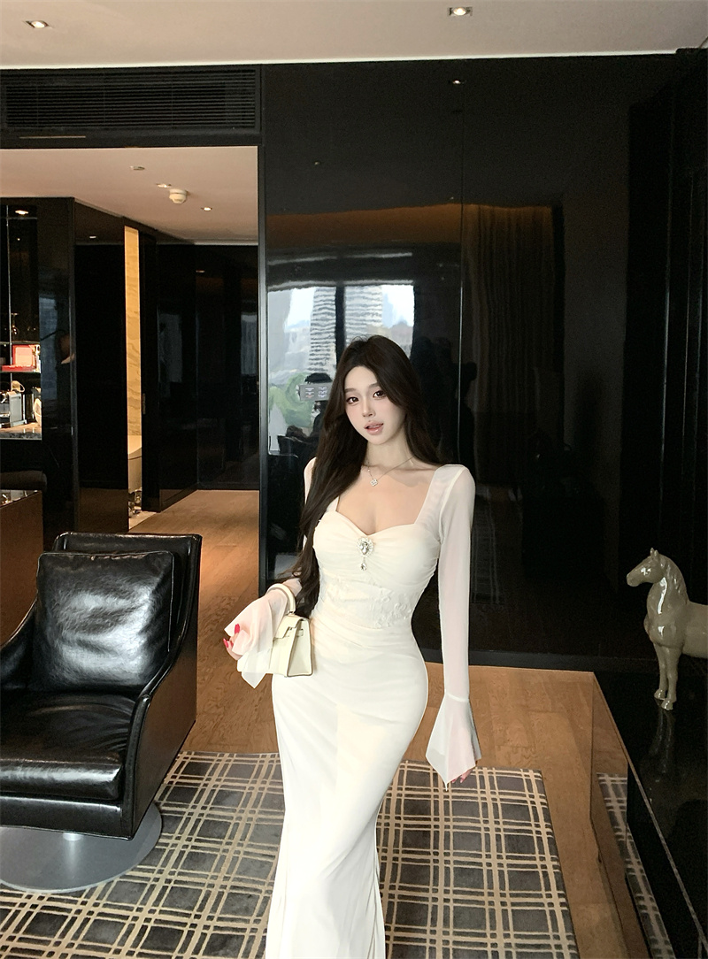 2025 Autumn French Style Patchwork Pleated Flared Sleeve Bodycon Mermaid Dress - Image 4