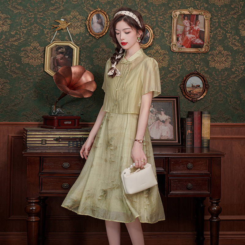 New Chinese Style Green Print Two-Piece Set with Pankou Buttons - Image 4