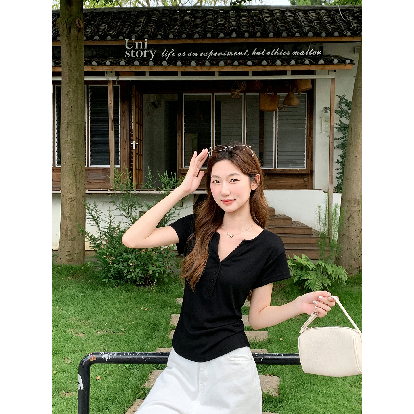 Women's American Retro Half-Open Collar Short Sleeve T-Shirt Summer Slim Fit Top - Image 5