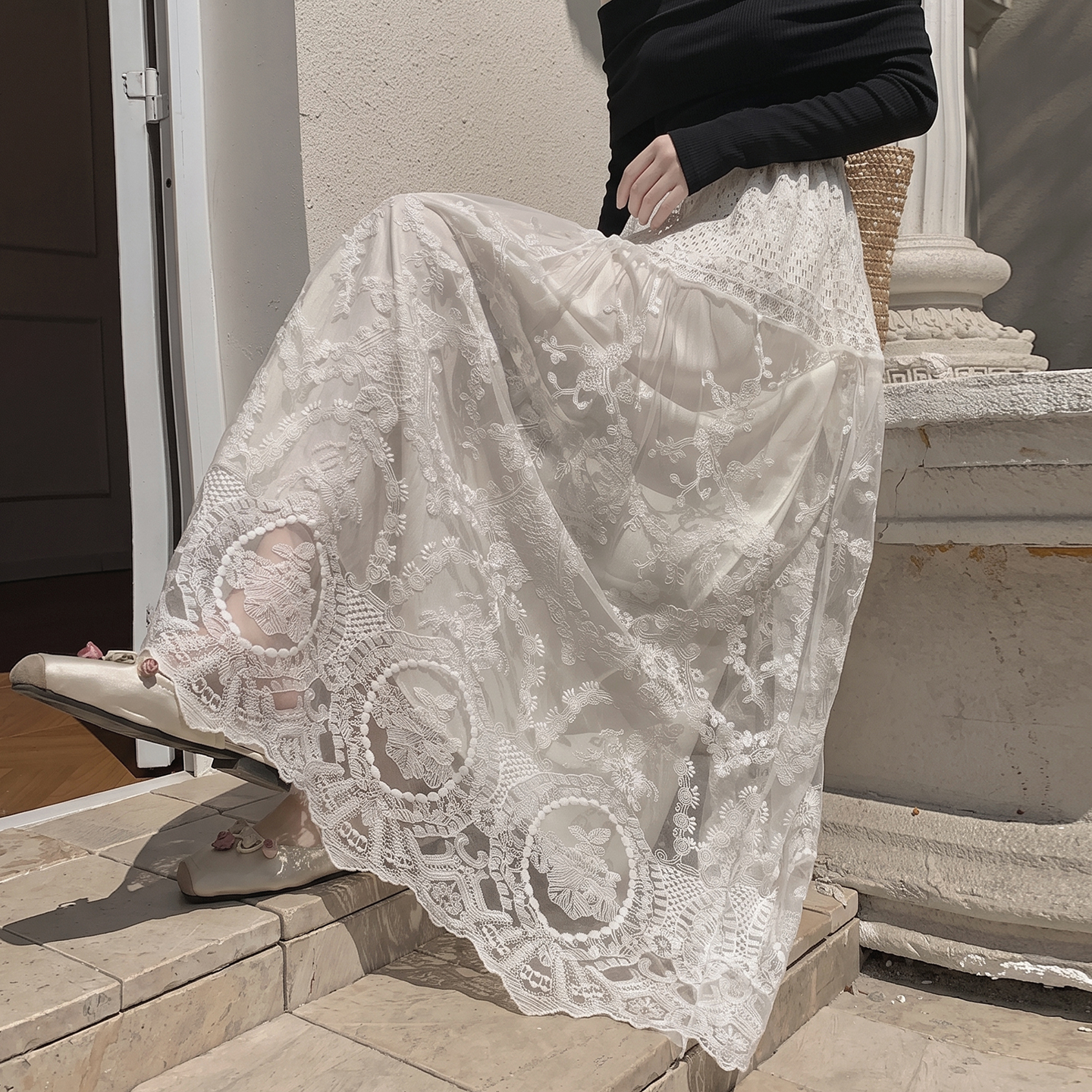 Women's Lace Embroidered Mesh A-Line Long Skirt High Waist Lightweight - Image 4