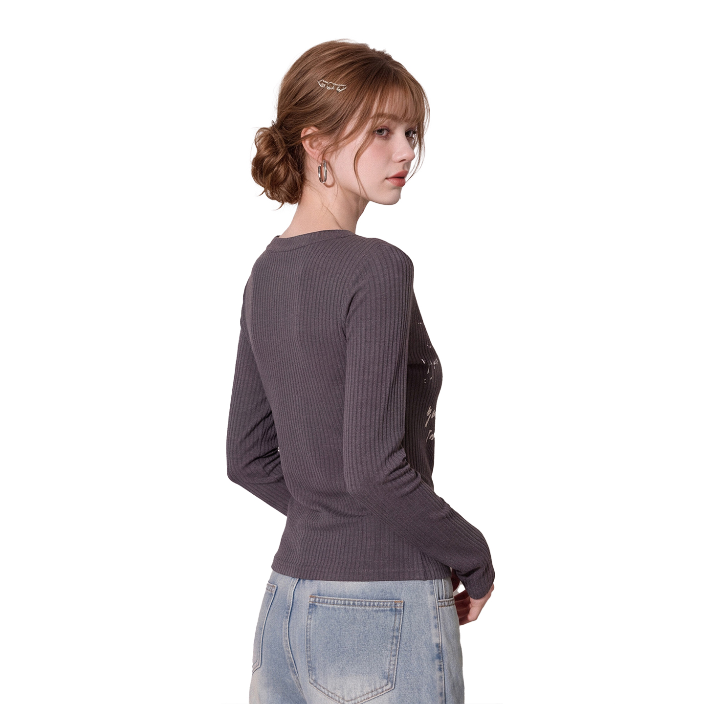 Retro Letter Print V-Neck Long Sleeve T-Shirt for Women - Image 3