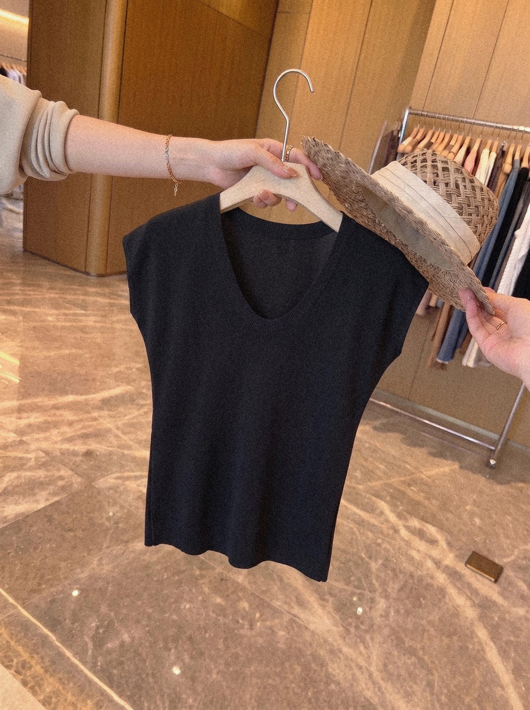 Old Money Style Soft Skin-Friendly Knit Short Sleeve T-Shirt Women Summer Slim Base Layer Top - Image 4