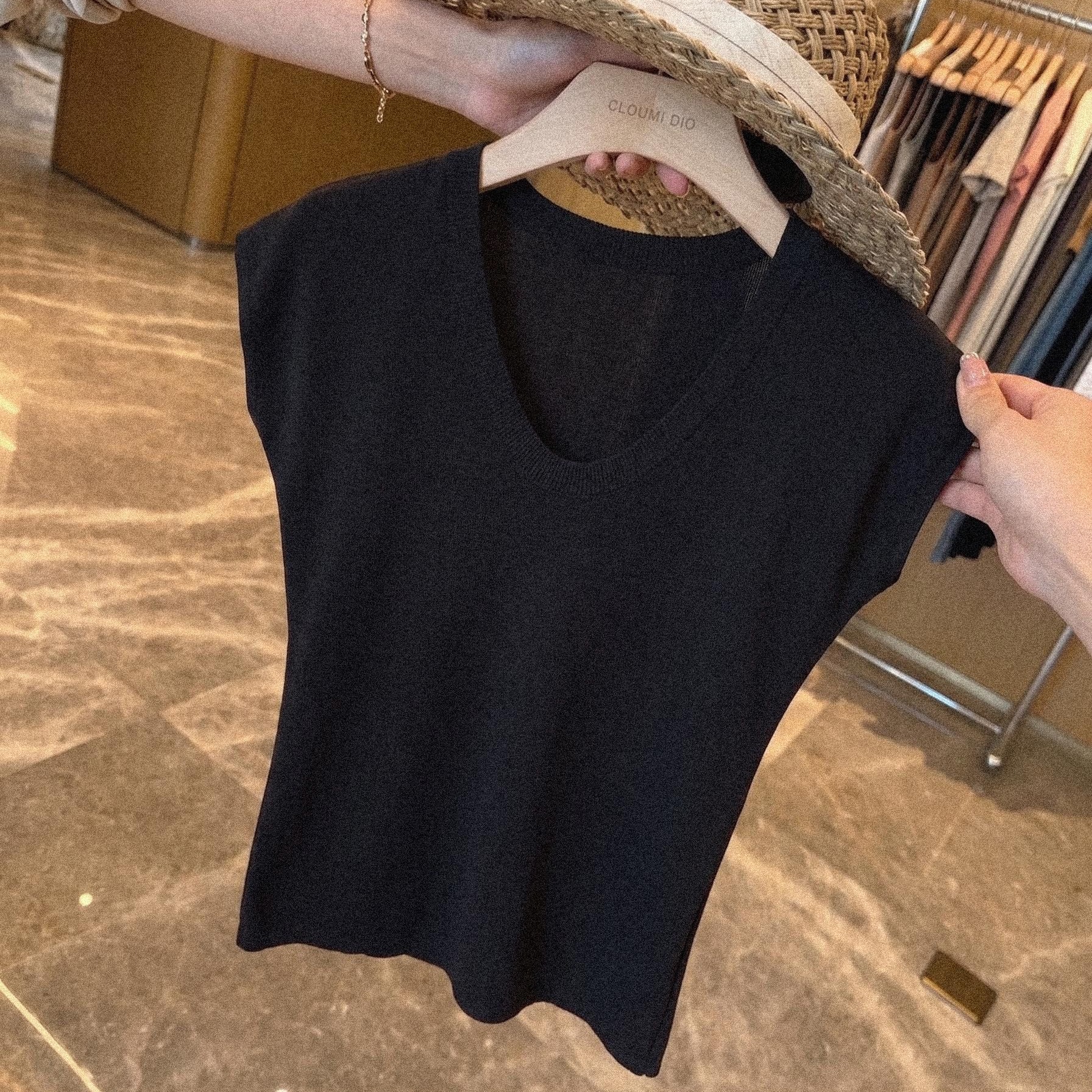 Old Money Style Soft Skin-Friendly Knit Short Sleeve T-Shirt Women Summer Slim Base Layer Top - Image 5
