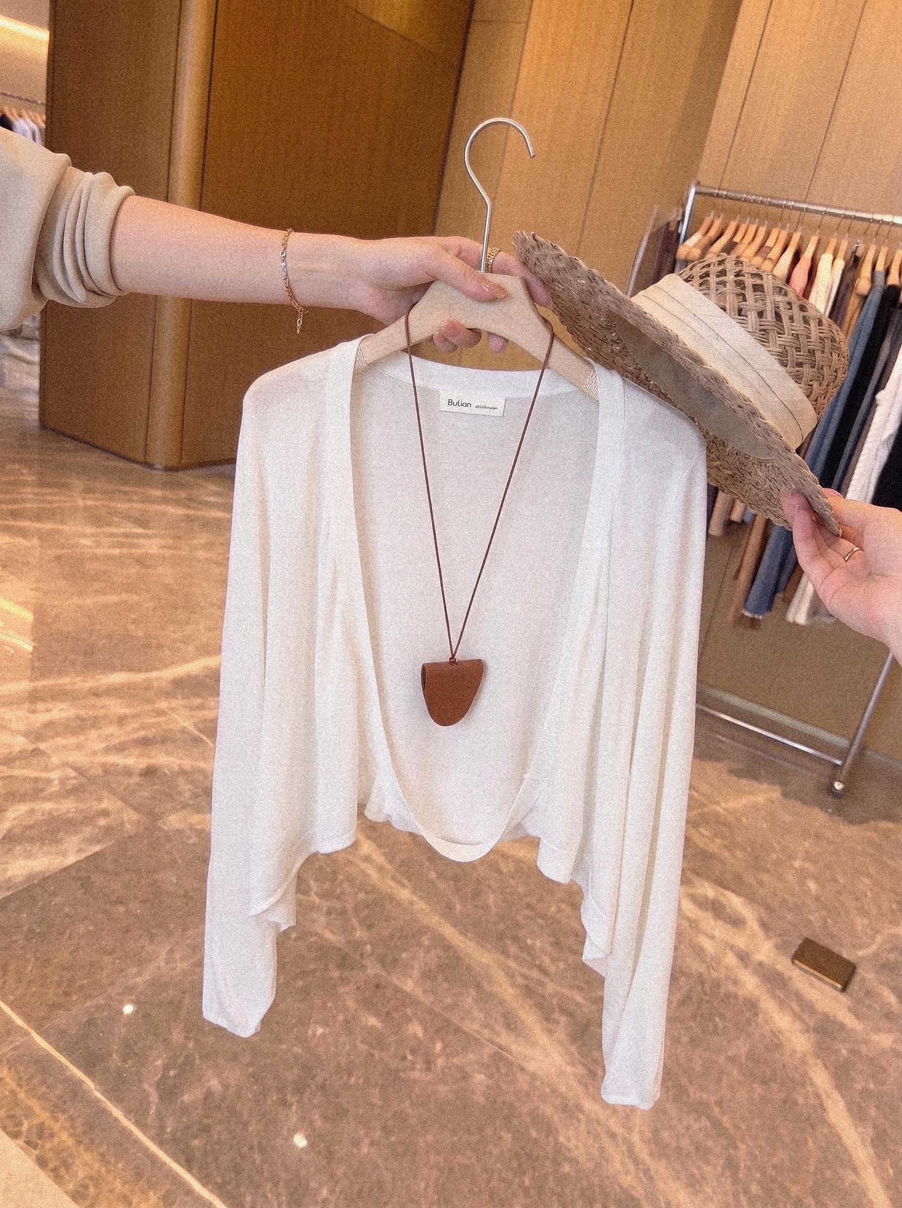 Women's Summer Sun Protection Knit Cardigan Short Batwing Sleeve Lightweight Cover-Up - Image 2